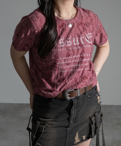 apres jour mignon(アプレジュールミニョン)の「ダメージTシャツ【ZOZOTOWN限定アイテム】(Tシャツ/カットソー・レディース・ネイビー/レッド/オフホワイト/チャコールグレー・X-LARGE/フリー)」の4枚目の写真