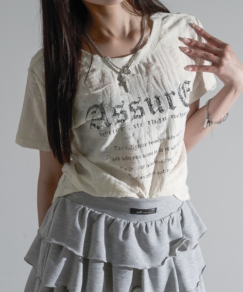 apres jour mignon(アプレジュールミニョン)の「ダメージTシャツ【ZOZOTOWN限定アイテム】(Tシャツ/カットソー・レディース・ネイビー/レッド/オフホワイト/チャコールグレー・X-LARGE/フリー)」の2枚目の写真