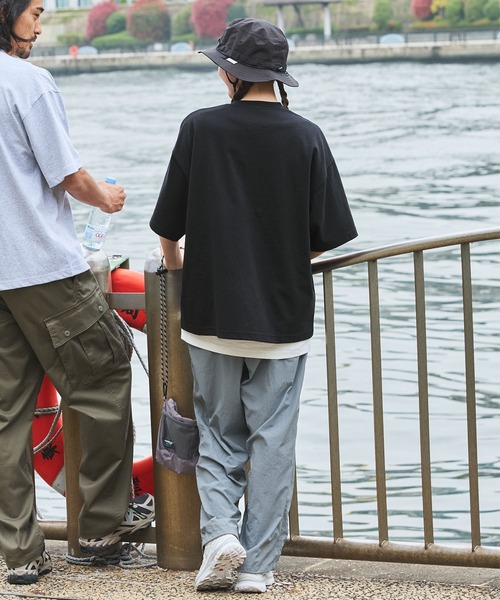 KELTY(ケルティ)の「KELTY/ケルティ 別注 USAコットン ダブルロゴ刺繍 ビッグシルエット半袖Tシャツ(Tシャツ/カットソー・レディース・ピンク/ホワイト/アッシュグレー/ブラック/グレイッシュベージュ/グレイッシュブルー/チャコール・S/M/L)」の11枚目の写真