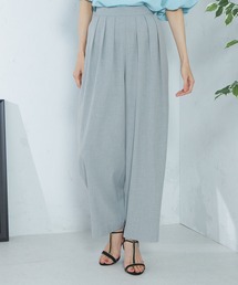 タックカーブパンツ