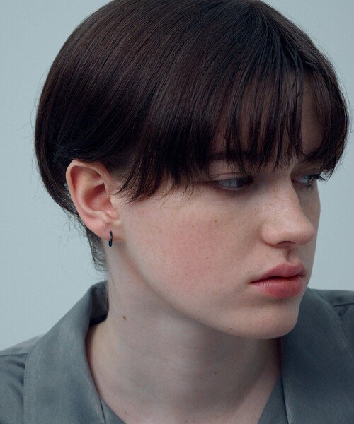 and cloud(アンドクラウド)の「Ink Skinny Pierce S(ピアス(両耳用)・レディース・シルバー/ブルー/ブラック・FREE)」の15枚目の写真
