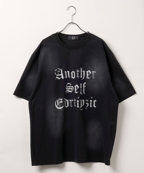 3.3 Field Trip （3.3フィールドトリップ）の「3.3 Field Trip／ゴシックロゴブラシT（Tシャツ/カットソー・メンズ・ホワイト/ブラック/ブラウン・MEDIUM/LARGE）」の19枚目の写真