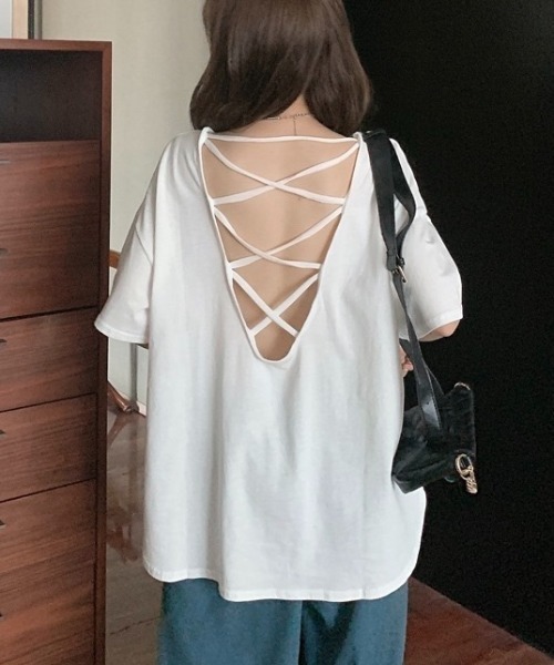 LADY LIKE(レディライク)の「バッククロスゆったりTシャツ(Tシャツ/カットソー・レディース・パープル/ホワイト/ピンク/ブラック・M)」の19枚目の写真