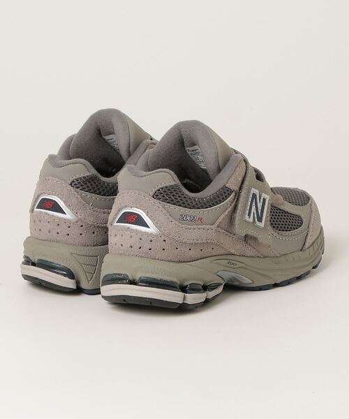 NEW BALANCE（ニューバランス）の「2002（スニーカー）」 - WEAR
