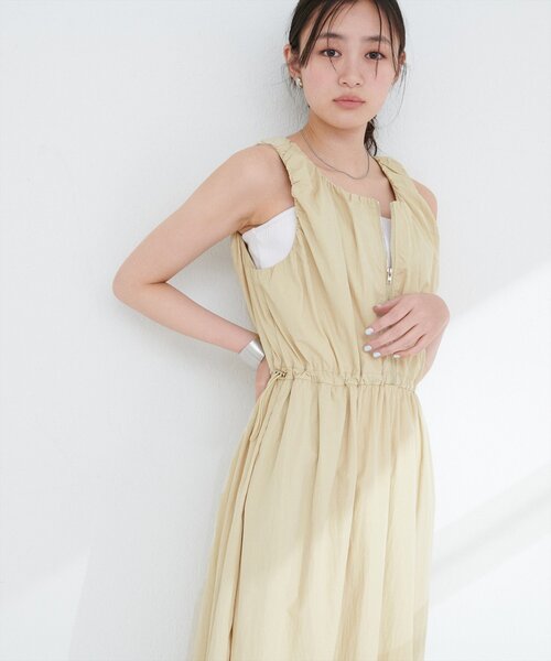 natural couture(ナチュラルクチュール)の「【mamamo】袖ギャザーウエストドロストワンピース(ワンピース・レディース・イエロー/ストライプ/ブラック・FREE)」の11枚目の写真