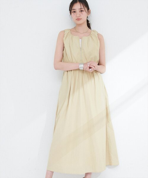 natural couture(ナチュラルクチュール)の「【mamamo】袖ギャザーウエストドロストワンピース(ワンピース・レディース・イエロー/ストライプ/ブラック・FREE)」の13枚目の写真