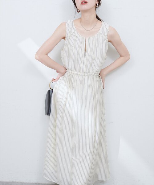 natural couture(ナチュラルクチュール)の「【mamamo】袖ギャザーウエストドロストワンピース(ワンピース・レディース・イエロー/ストライプ/ブラック・FREE)」の17枚目の写真