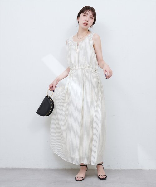 natural couture(ナチュラルクチュール)の「【mamamo】袖ギャザーウエストドロストワンピース(ワンピース・レディース・イエロー/ストライプ/ブラック・FREE)」の19枚目の写真