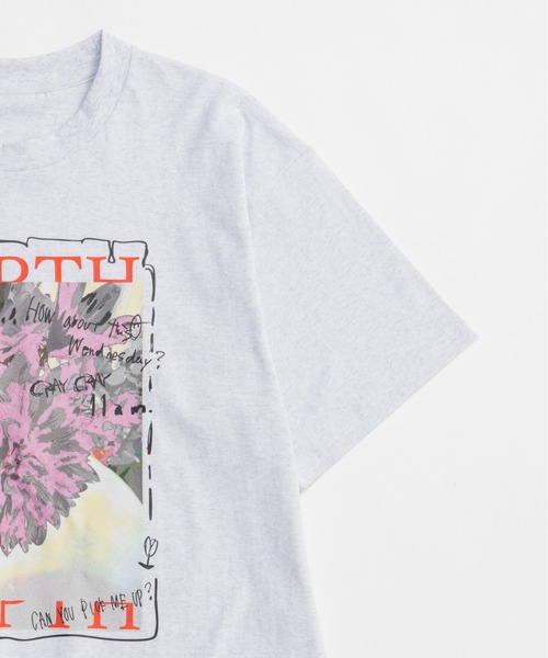 Flower Motif T-shirt MAISON SPECIAL 新品☆ MAISON SPECIAL（メゾンスペシャル）の「Flower Motif T-shirt