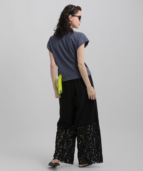 GEORGE'S(ジョージズ)の「シャーリングショートTシャツ(その他トップス・レディース・ピンク系その他/ホワイト/ネイビー・MEDIUM/SMALL)」の4枚目の写真