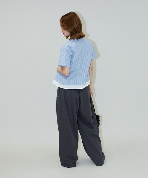 PUBLUX（パブリュクス）の「PUBLUX/パブリュクス レイヤード風 裾切り替え クロップド デザインシャツ（シャツ/ブラウス・レディース・サックスブルー/オフホワイト・ﾌﾘ-）」の3枚目の写真