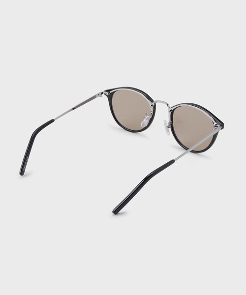 tk.TAKEO KIKUCHI(ティーケータケオキクチ)の「メタルフレームアイウェア(サングラス・メンズ・ブラック/ブラック系/ダークブラウン系/シルバー・00)」の6枚目の写真