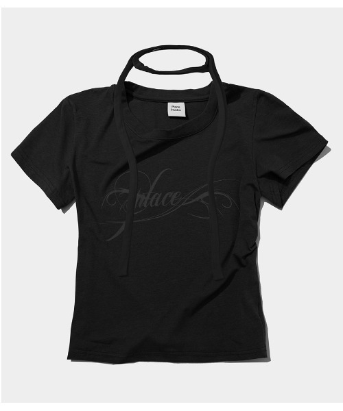 PLACE STUDIO(プレイススタジオ)の「A'GEM/9 × .kom 『PLACE STUDIO/プレイススタジオ』 Place lettering logo muffler set cropped short-sleeved T-shirt/ストール付き クロップ半袖Tシャツ(Tシャツ/カットソー・レディース・チャコールグレー/アイボリー/ブラック・FREE)」の22枚目の写真