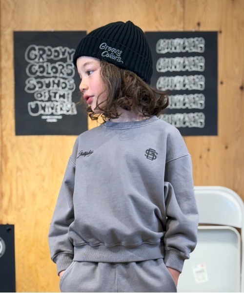 GROOVY COLORS(グルービーカラーズ)の「Overdye Sweat Shirt(スウェット・キッズ・グレー・125/115)」の1枚目の写真