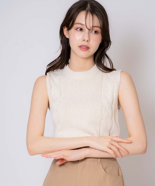 NOELA(ノエラ)の「ケーブルノースリニット(ニット/セーター・レディース・ネイビー/オフホワイト/グレー・フリー)」の7枚目の写真