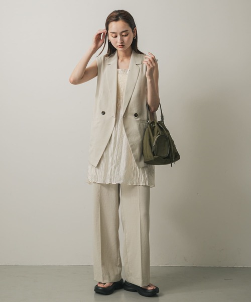 SENSE OF PLACE by URBAN RESEARCH（センスオブプレイスバイアーバンリサーチ）の「シャーリングプリーツミニワンピース（ワンピース・レディース・アイボリー/ブラック/ブラウン・ONE）」の6枚目の写真