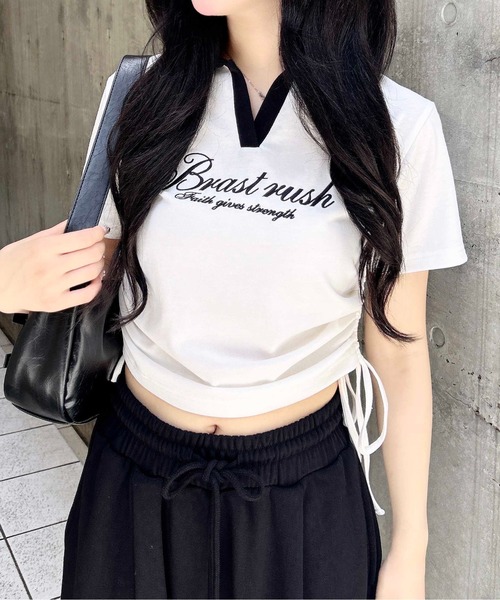 INGNI(イング)の「サイドドロストスキッパー襟配色トップス(Tシャツ/カットソー・レディース・ホワイト×ブラック/ブラック×ホワイト/ベージュ系6・M)」の4枚目の写真