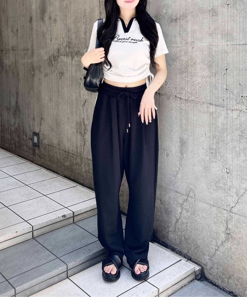 INGNI(イング)の「サイドドロストスキッパー襟配色トップス(Tシャツ/カットソー・レディース・ホワイト×ブラック/ブラック×ホワイト/ベージュ系6・M)」の8枚目の写真