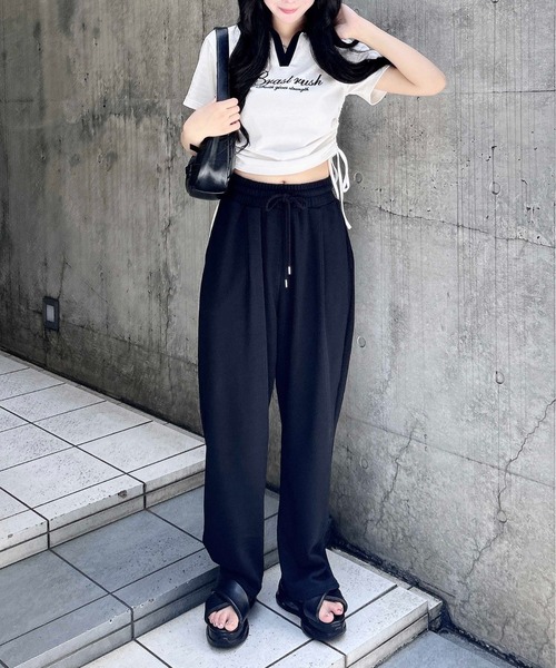 INGNI(イング)の「サイドドロストスキッパー襟配色トップス(Tシャツ/カットソー・レディース・ホワイト×ブラック/ブラック×ホワイト/ベージュ系6・M)」の9枚目の写真