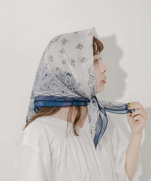 SMELLY(スメリー)の「アソートシアースカーフ(バンダナ/スカーフ・レディース・ネイビー/ドット/ブルー/オレンジ・-)」の6枚目の写真