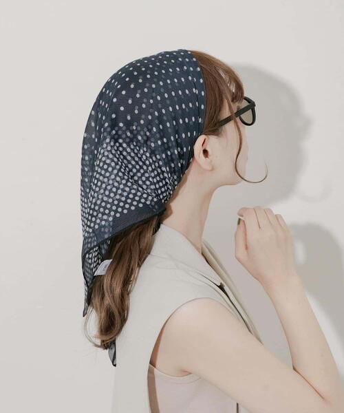 SMELLY(スメリー)の「アソートシアースカーフ(バンダナ/スカーフ・レディース・ネイビー/ドット/ブルー/オレンジ・-)」の16枚目の写真