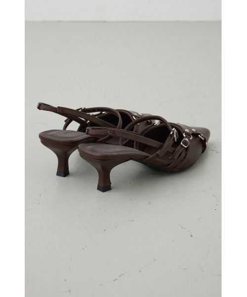 AZUL by moussy（アズールバイマウジー）の「ポインテッドベルトデザインパンプス（パンプス・レディース・ブラウン/ブラック・SMALL/MEDIUM/LARGE）」の18枚目の写真