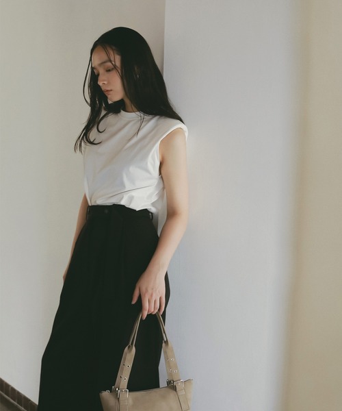 EIMY ISTOIRE(エイミーイストワール)の「ウエストタックノースリトップス(Tシャツ/カットソー・レディース・ブラック/ベージュ/ピンク/ホワイト・F)」の6枚目の写真