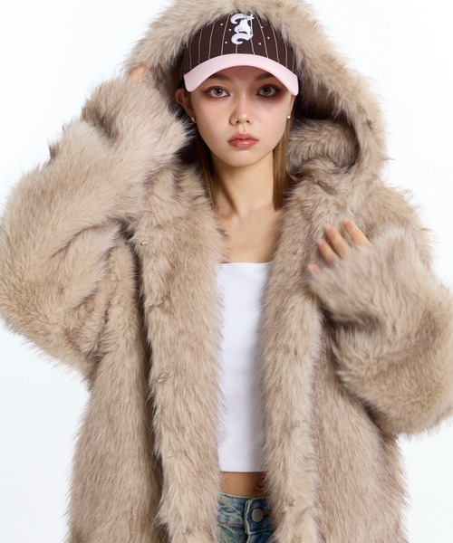 JUST A NOON(ジャストアヌーン)の「フーディーショートファーコート(その他アウター・レディース・ブラウン・FREE)」の11枚目の写真