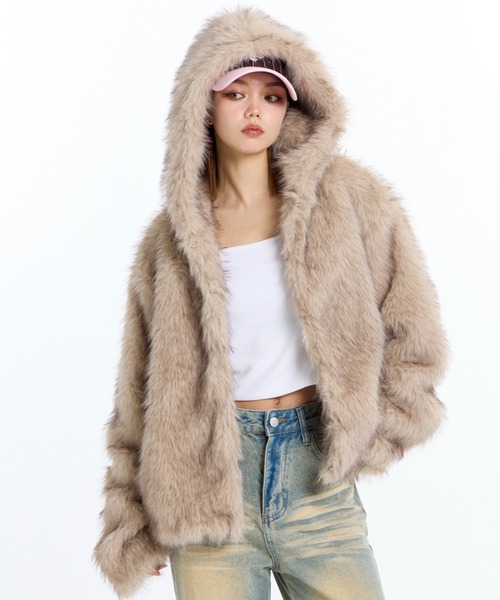 JUST A NOON(ジャストアヌーン)の「フーディーショートファーコート(その他アウター・レディース・ブラウン・FREE)」の17枚目の写真