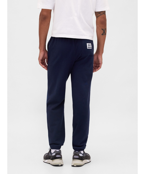 GAP(ギャップ)の「30th アニバーサリー ヘビーウェイト フレンチテリー GAPロゴ ジョガーパンツ(スウェットパンツ・メンズ・グレー/ホワイト/レッド/グリーン/ネイビー・XS/S/M/L/XL)」の15枚目の写真