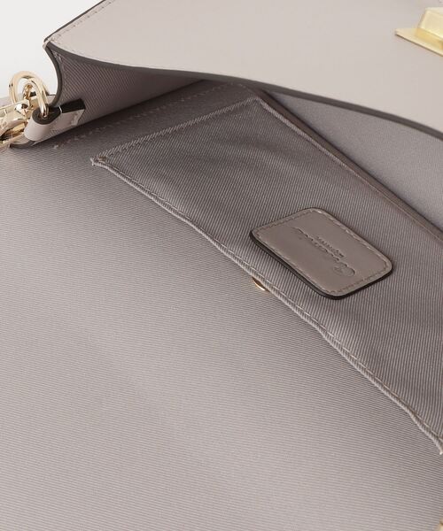 artemis by DIANA(アルテミスバイダイアナ)の「タッセルチャーム 2WAYショルダーバッグ(ハンドバッグ・レディース・ブラック/アイボリー/ピンク・FREE)」の21枚目の写真