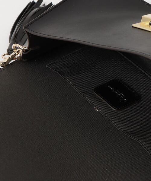 artemis by DIANA(アルテミスバイダイアナ)の「タッセルチャーム 2WAYショルダーバッグ(ハンドバッグ・レディース・ブラック/アイボリー/ピンク・FREE)」の22枚目の写真