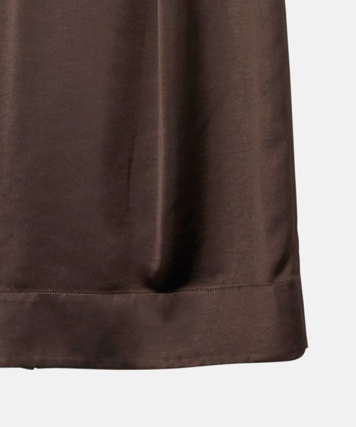 LE CIEL BLEU(ルシェルブルー)の「タックサテンマキシスカート / Tucked Satin Maxi Skirt(スカート・レディース・ブラウン/ピンク・36/34/38)」の5枚目の写真