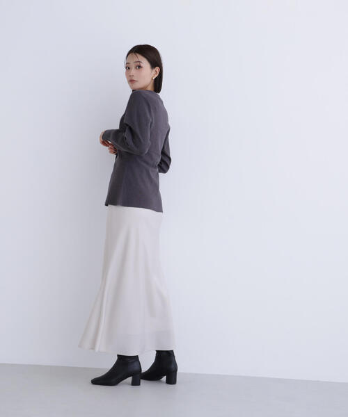 NATURAL BEAUTY BASIC(ナチュラルビューティーベーシック)の「◇ウエストシェイプスリットカーディガン(カーディガン/ボレロ・レディース・チャコールグレー/ベージュ/ダークブルー・FREE)」の15枚目の写真