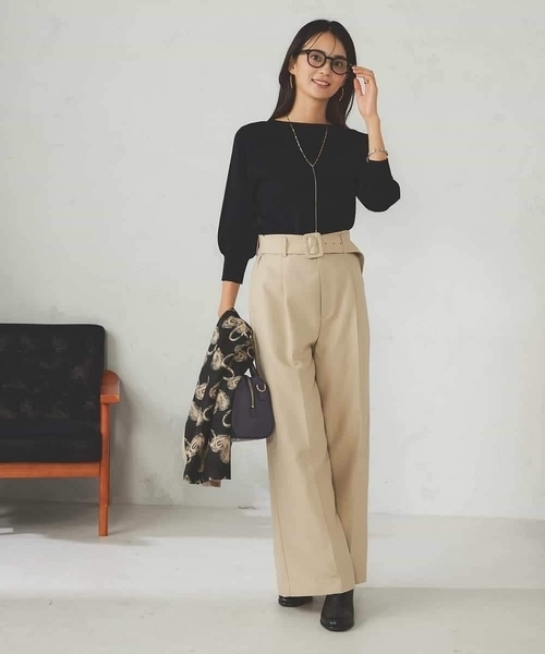 a.v.v(アーヴェヴェ)の「【UVカット/洗える】ボートネックパフスリーブ美ラクるニット(ニット/セーター・レディース・ピンク/グリーン/グレー系その他/ブラック・38/36/40/42/34)」の6枚目の写真