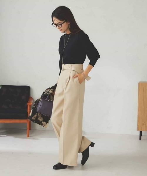 a.v.v(アーヴェヴェ)の「【UVカット/洗える】ボートネックパフスリーブ美ラクるニット(ニット/セーター・レディース・ピンク/グリーン/グレー系その他/ブラック・38/36/40/42/34)」の8枚目の写真