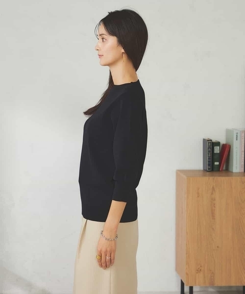 a.v.v(アーヴェヴェ)の「【UVカット/洗える】ボートネックパフスリーブ美ラクるニット(ニット/セーター・レディース・ピンク/グリーン/グレー系その他/ブラック・38/36/40/42/34)」の11枚目の写真