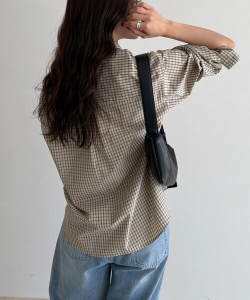 fredy emue（フレディエミュ）の「チェック刺繍シャツ（シャツ/ブラウス・レディース・ブラック系その他/ベージュ系その他・38）」の5枚目の写真