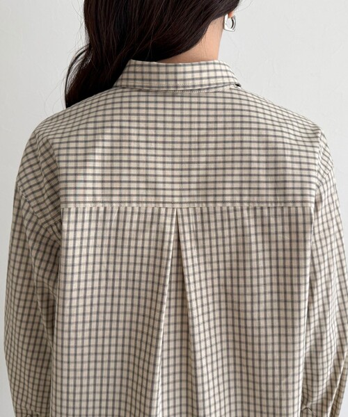 fredy emue（フレディエミュ）の「チェック刺繍シャツ（シャツ/ブラウス・レディース・ブラック系その他/ベージュ系その他・38）」の9枚目の写真