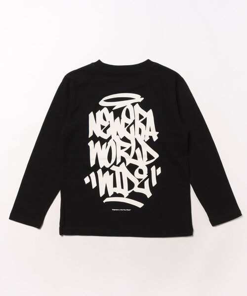 NEW ERA（ニューエラ）の「NEW ERA/ニューエラ YTH LS CT TEE TAGGING キッズ ロンT 14693876/14693877（Tシャツ/カットソー・キッズ・ホワイト/ブラック・130cm/140cm/150cm/160cm）」の3枚目の写真