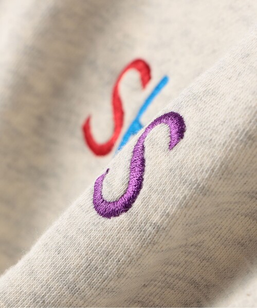 SHIPS（シップス）の「SHIPS KIDS:140～160cm / 刺繍 ロゴ ラグラン スウェット（スウェット・キッズ・オートミール/ネイビー/パープル/オレンジ・140/150/160）」の8枚目の写真