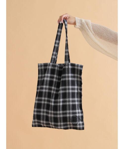 ehka sopo(エヘカソポ)の「チェックトートバッグ(ハンドバッグ・レディース・レッド/イエロー/ブルー/ブラック・F)」の6枚目の写真