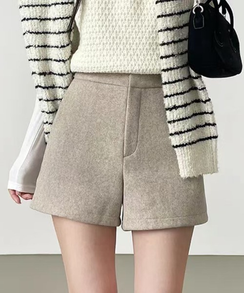 FREE STYLISTS（フリー スタイリスト）の「YUGA_YGMC　　Wool touch shorts　pants（その他パンツ・レディース・ダークグレー/オートミール/ダークブラウン/ブラック・M/L/S）」の4枚目の写真