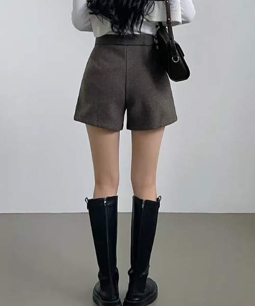 FREE STYLISTS（フリー スタイリスト）の「YUGA_YGMC　　Wool touch shorts　pants（その他パンツ・レディース・ダークグレー/オートミール/ダークブラウン/ブラック・M/L/S）」の18枚目の写真