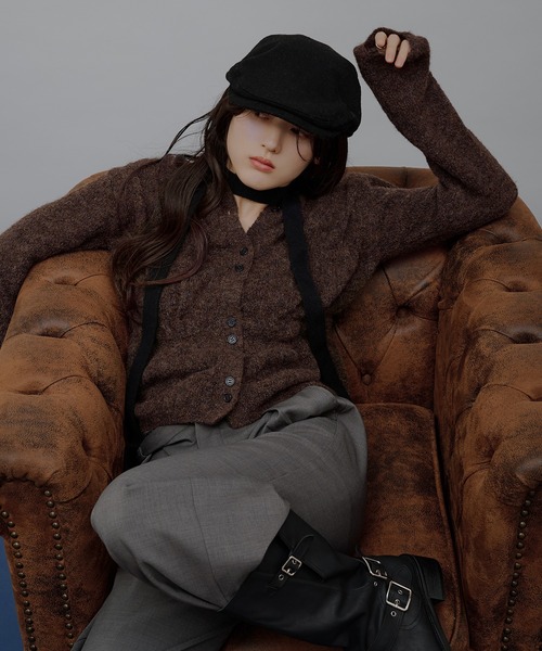 MUHET（ミュエータ）の「shirring knit shirt cardigan / シャーリングニットシャツカーディガン（カーディガン/ボレロ・レディース・ブラック/ベージュ/ブラウン・FREE）」の4枚目の写真