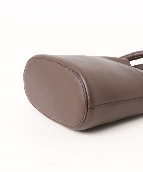 FURLA(フルラ)の「フルラ スフェラ バケットバッグ(ショルダーバッグ・レディース・ダークグリーン/ホワイト/ダークブラウン/ダークブルー/マスタード・ONE SIZE)」の20枚目の写真