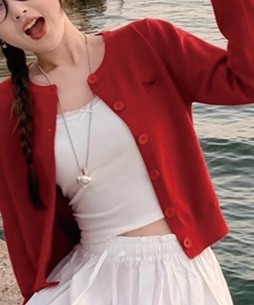 ADDITION STORE(アディションストア)の「\柔らか肌触り♪/リボン刺繍 ショート丈 カーデ/ニットカーデ(カーディガン/ボレロ・レディース・レッド/パープル/ブラック/サックスブルー/グレー/ライトイエロー・FREE)」の9枚目の写真