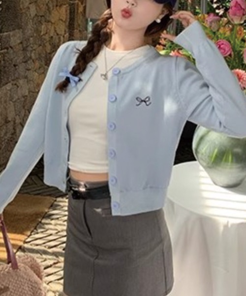 ADDITION STORE(アディションストア)の「\柔らか肌触り♪/リボン刺繍 ショート丈 カーデ/ニットカーデ(カーディガン/ボレロ・レディース・レッド/パープル/ブラック/サックスブルー/グレー/ライトイエロー・FREE)」の16枚目の写真