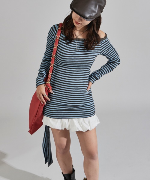 Chick(チック)の「Rib-Knit Border Design Waist-Tied Style Off-Shoulder Dress / リブ編み ボーダーデザイン 腰巻き風 オフショルワンピース(ワンピース・レディース・ブルー・FREE)」の6枚目の写真