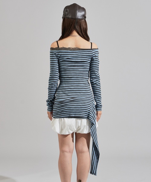 Chick(チック)の「Rib-Knit Border Design Waist-Tied Style Off-Shoulder Dress / リブ編み ボーダーデザイン 腰巻き風 オフショルワンピース(ワンピース・レディース・ブルー・FREE)」の8枚目の写真